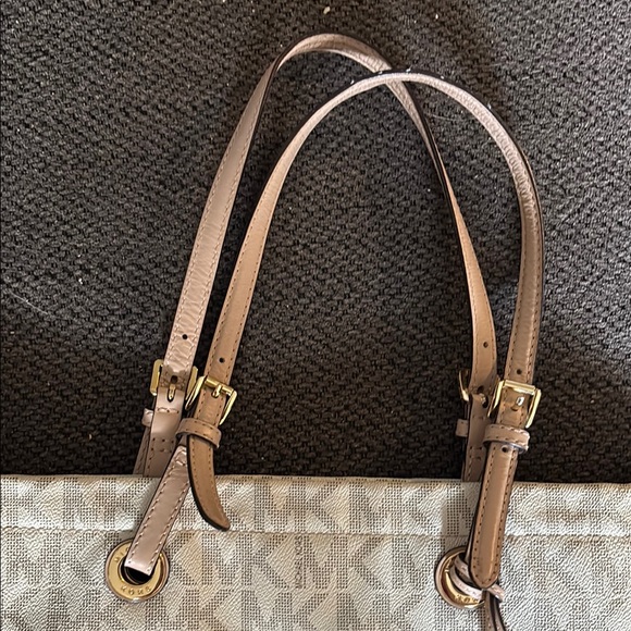 Michael Kors Tan Tote Bag with Signature MK Monogram - Picture 3 of 4